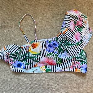 Girls swim Top